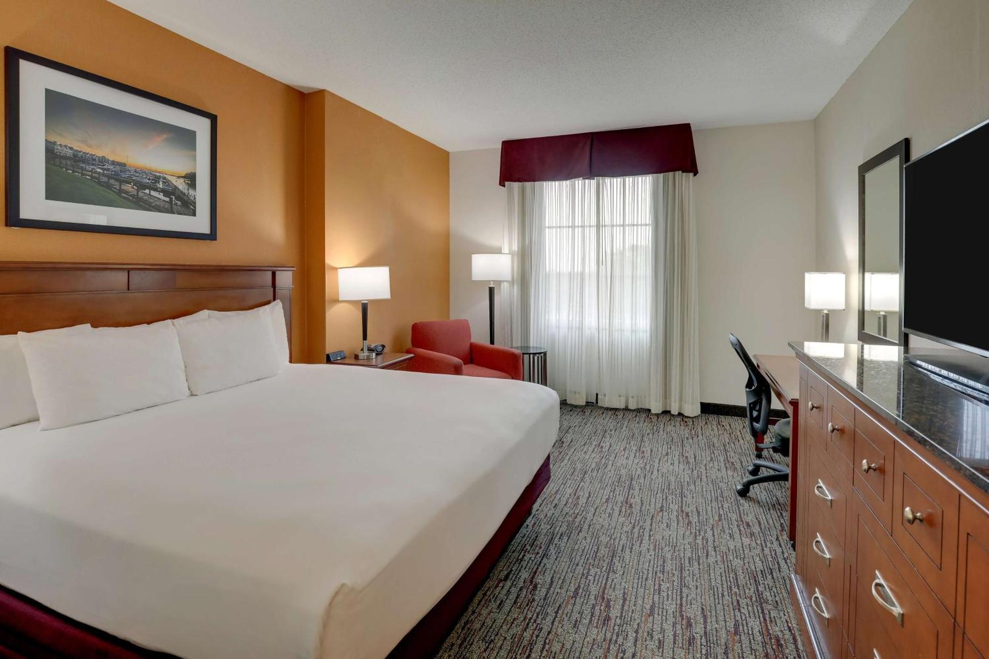 Drury Inn & Suites Charlotte Northlake מראה חיצוני תמונה