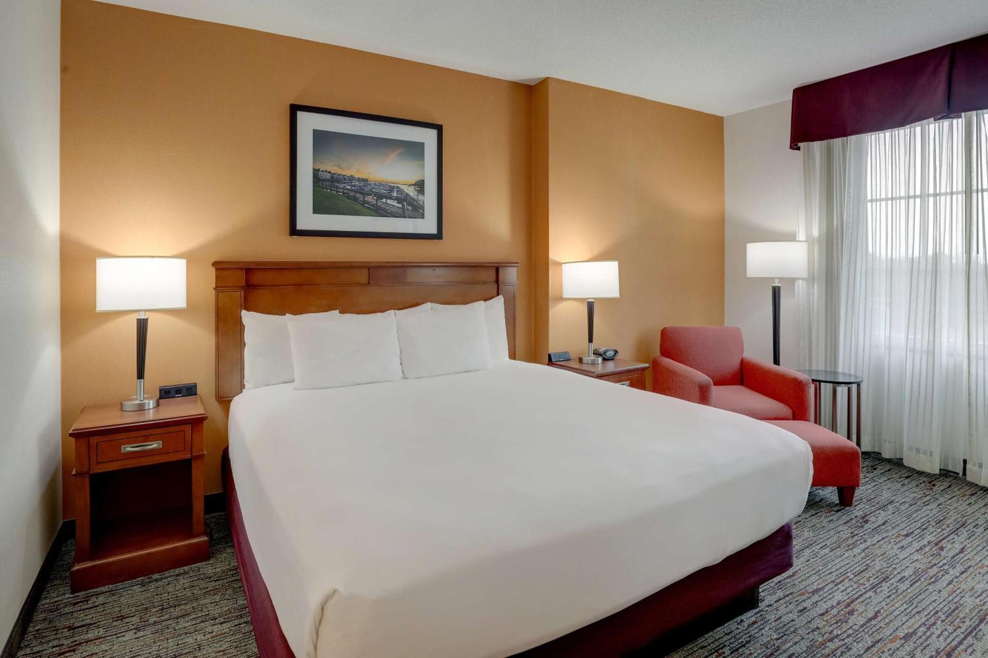 Drury Inn & Suites Charlotte Northlake מראה חיצוני תמונה