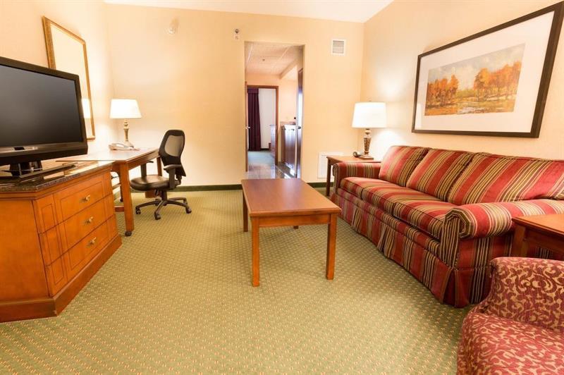 Drury Inn & Suites Charlotte Northlake מראה חיצוני תמונה
